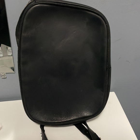 Authentic Ferragamo purse *read description first* vintage condition - Picture 11 of 16